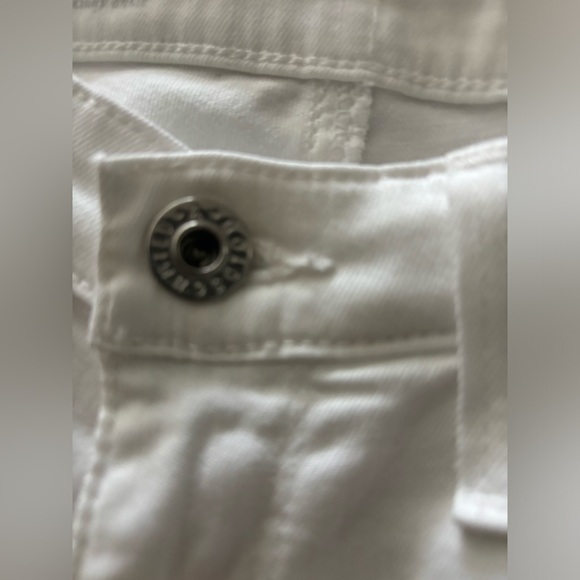 AG Adriano Goldschmied NWOT Women's Legging Ankle Jeans, in White. - Picture 7 of 12